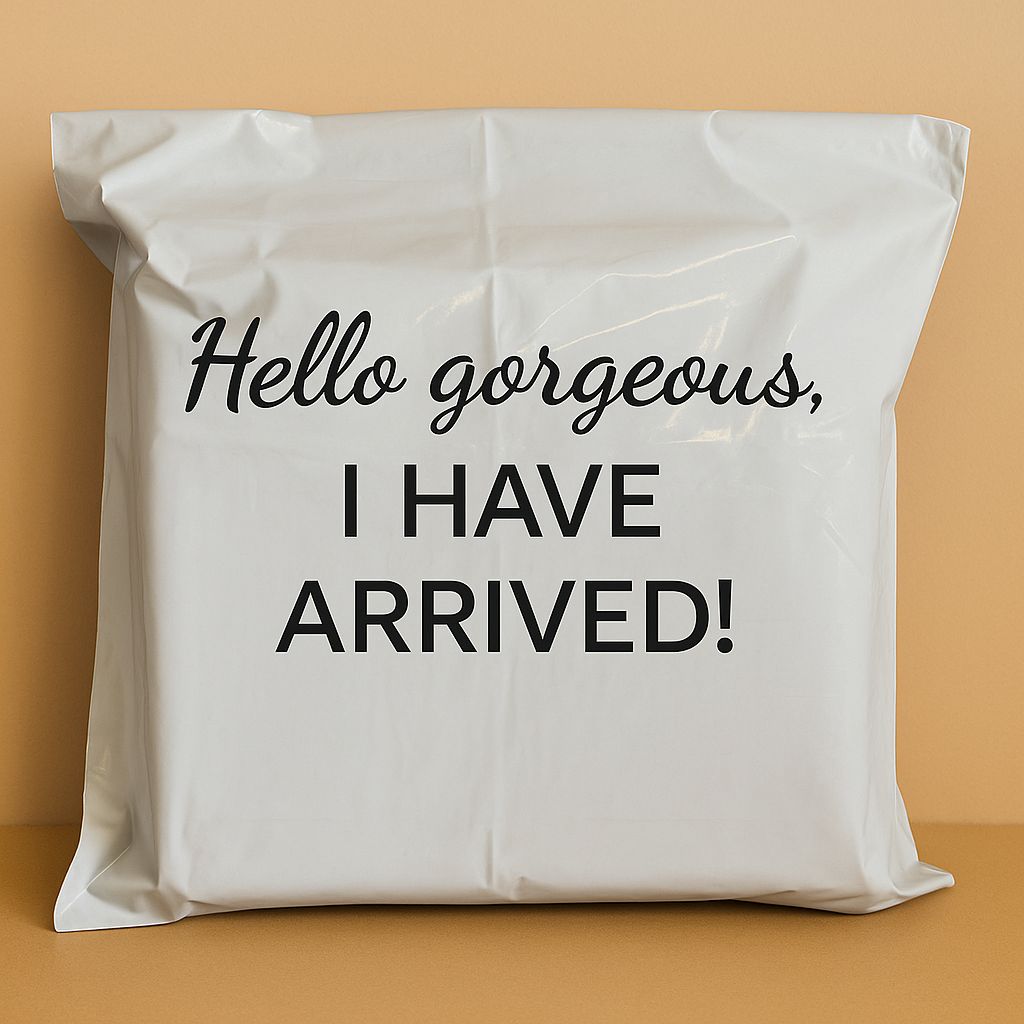 Hello Georgeous Shipping bags (Price for pack of 25 bags)