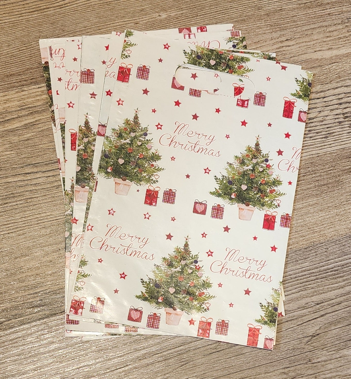 Christmas bags ( Pack of 8 bags)